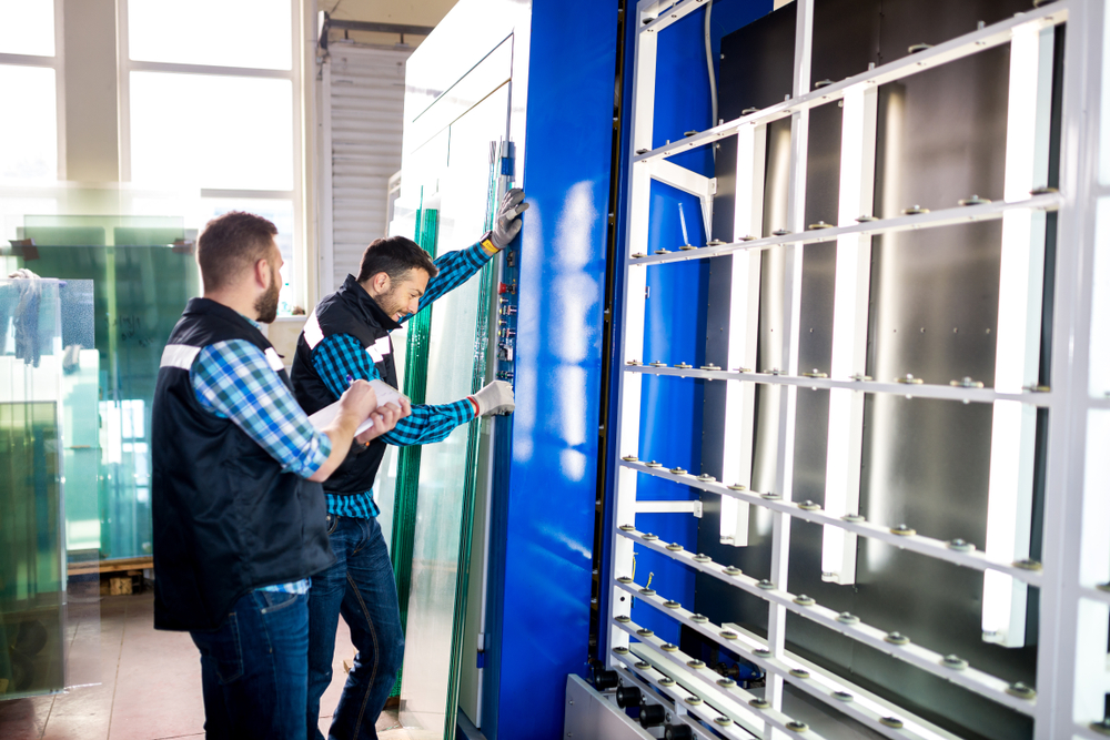 Mirrors in Dubai by MH Glass & Aluminium